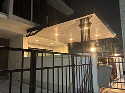 เนื้อที่ใช้สอย 36 ตารางเมตรจอดรถได้ 2 คัน