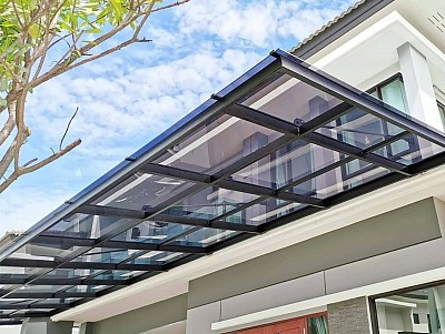 ติดตั้งโรงรถ-กันสาด อะคริลิกโปร่งแสง